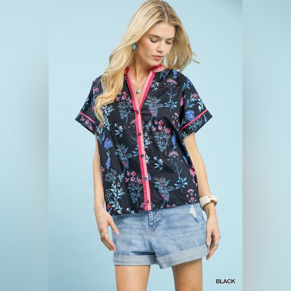 Umgee Tops - Umgee Botanical Floral Button Front Top